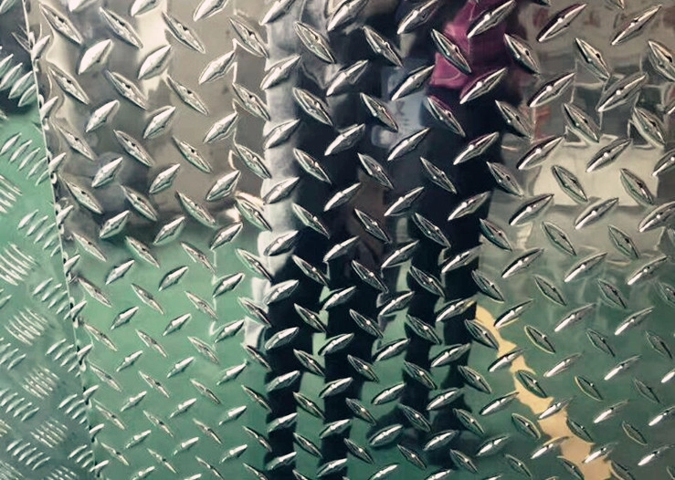 China Checked aluminum coil and sheet manufacturer