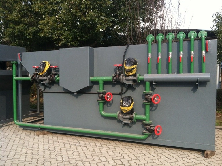 http://www.fastenerequipmentsupplier.com/