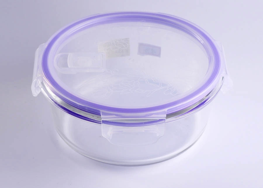 pyrex glass bowl