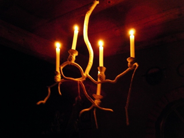 make candle holders out of flammable material