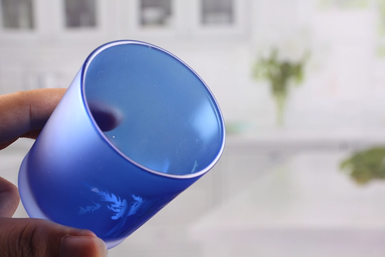 Pretty candle holder