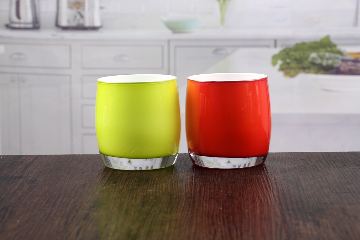 Pretty candle holder