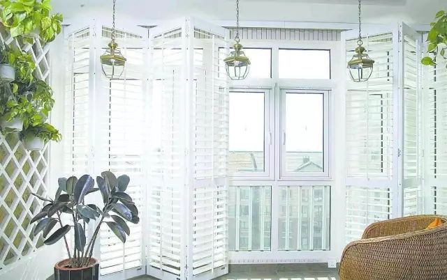 High quality Wooden venetian blinds