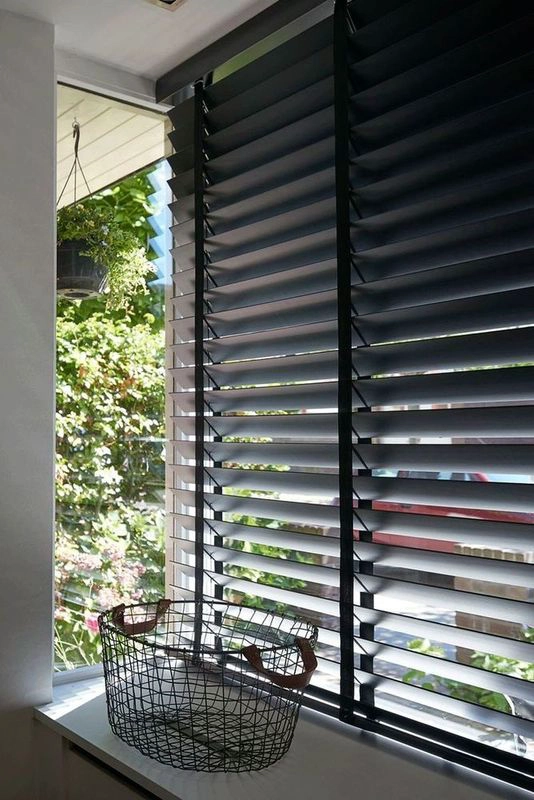 OEM Plantation shutter in china