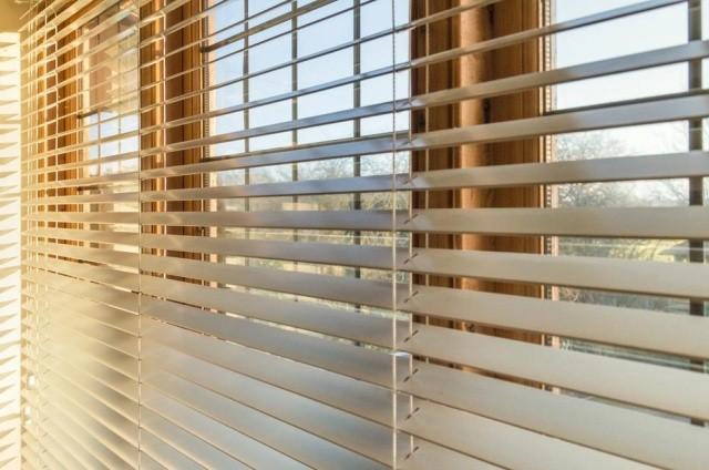 High quality Timber venetian blinds