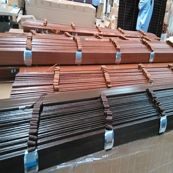 Çin Paulownia ahşap storlar tedarikçi çin, oem renk Ahşap Deklanşör çin üretici firma