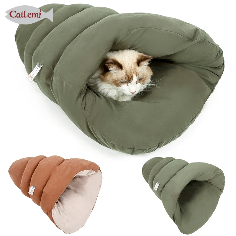 Conch cat sleeping bag