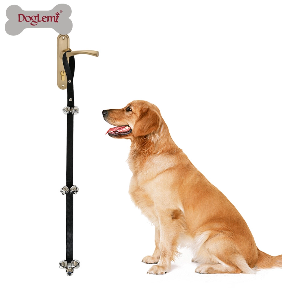 Cloche de porte de formation de chien