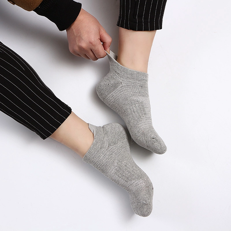 Oem Custom Logo Black 100% Cotton Sports Cute Support Brace Compression Men Ankle Sock