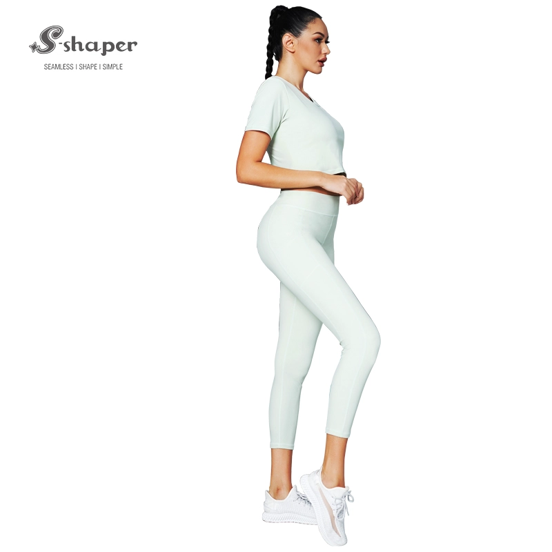 Yoga Wear Supplier, benutzerdefinierte Yoga-Leggings Kurzarm-Sets