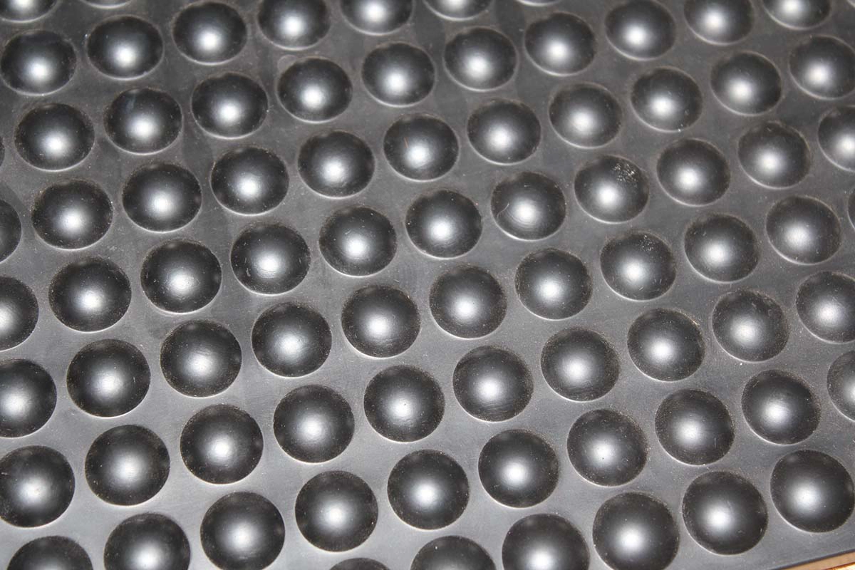 China Integral Skinning polyurethane anti static and anti fatigue kitchen mat