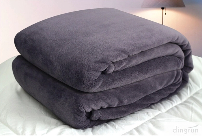Cheap Price wholesale King Size Queen Sized Flannel Fleece Blanket