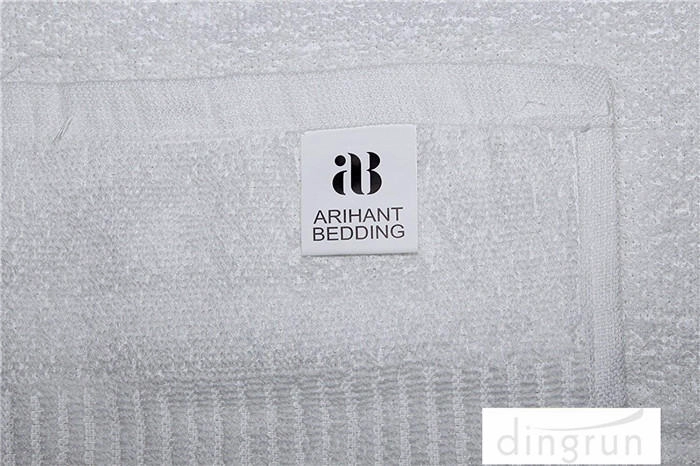 Maximum Softness and Absorbency Cotton Bath Towels for Hotel and Spa