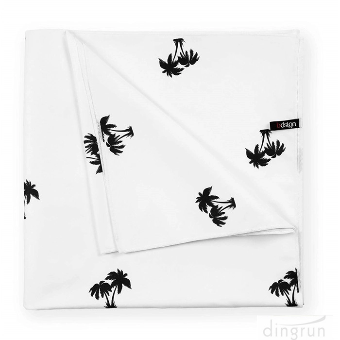 Microfiber Beach Towel Large & Oversized Beach Blanket