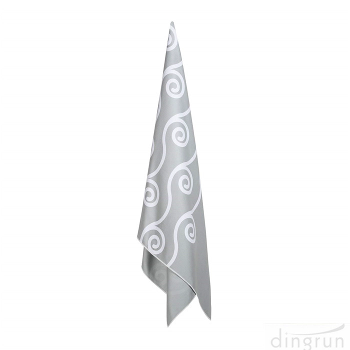 Outdoors Microfiber Beach Towels