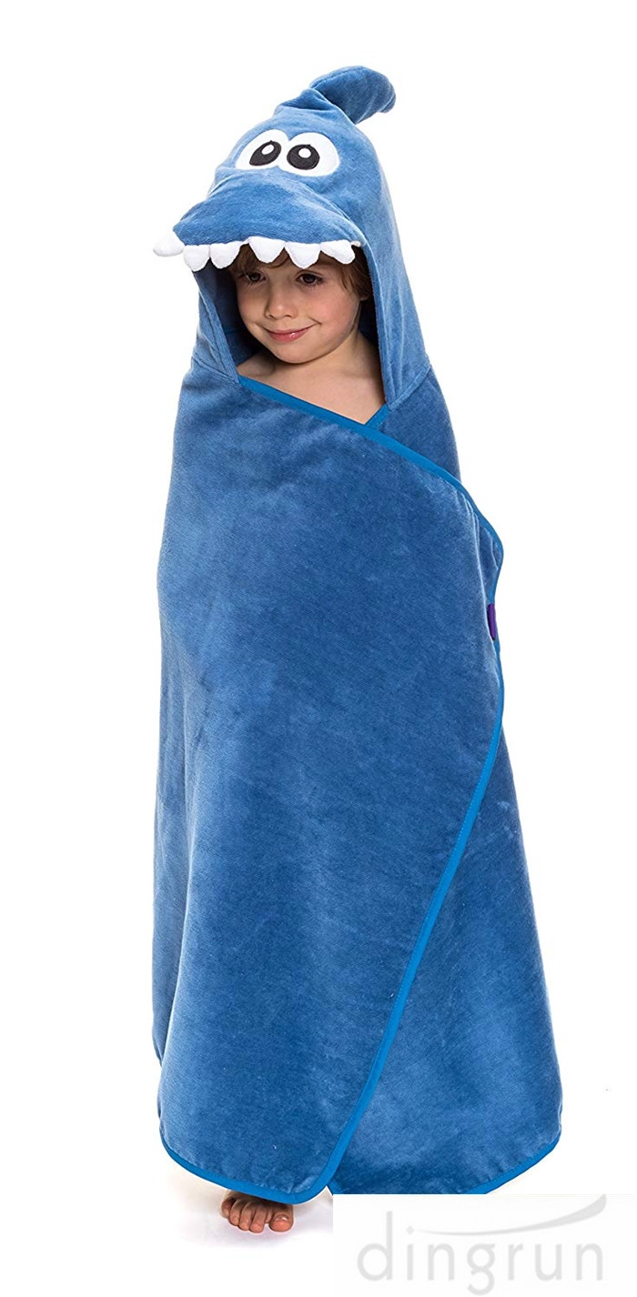 Ultrazachte Shark-handdoek met een kap voor Bath Beach Pool
