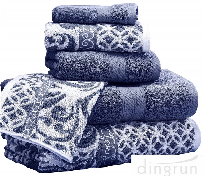 Yarn Dyed Cotton Jacquard Towel Set