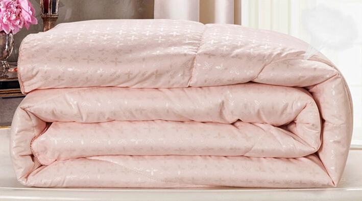 mulberry silk quilt