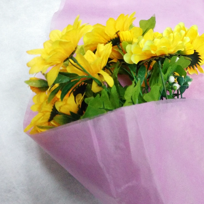 Polyester Spunbond Non-Woven Flower Wrapping Flower Packing Roll Supplier