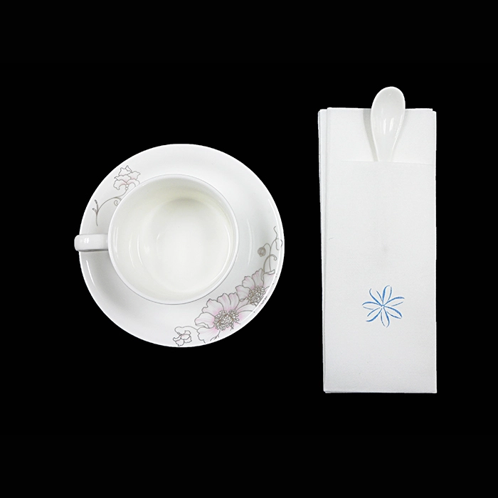 Wholesale 1/8 fold Disposable Promotional Non Woven Tablecloth