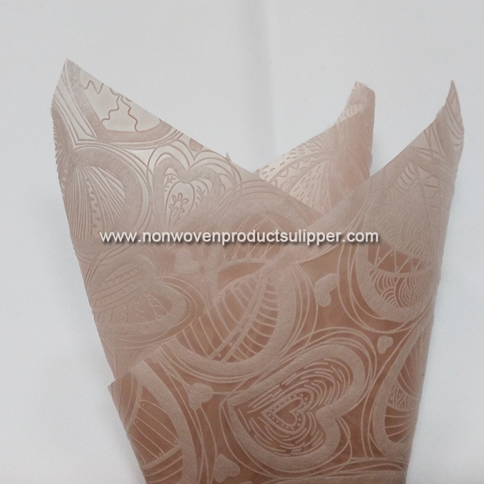 Wholesale Heart-shaped Embossing GT-LSHSLIPI01 PP Spunbonded Non Woven Flower Packaging For Valentine's Day