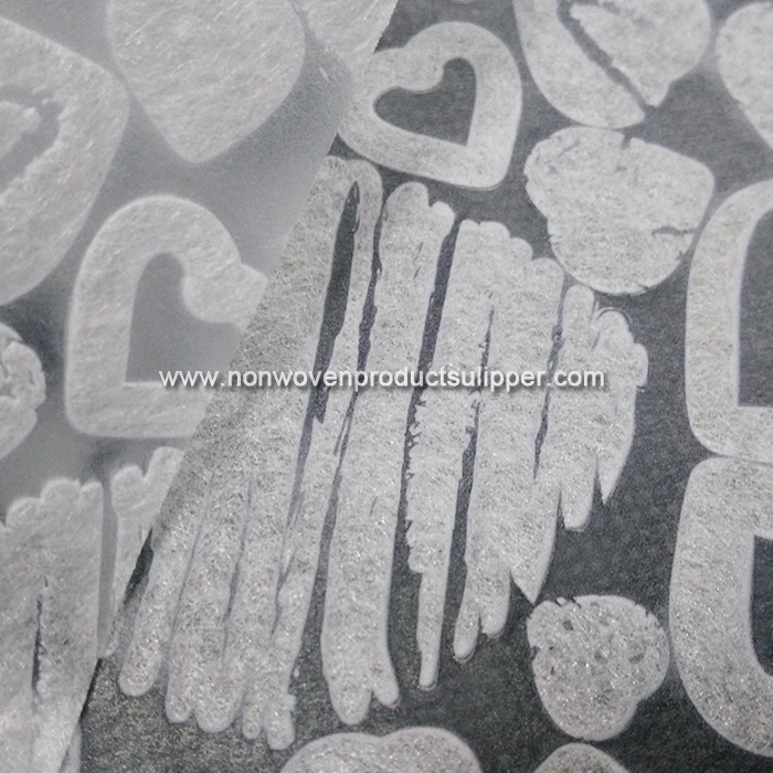 Heart-shaped Embossing GTRX-HSWH01 Polypropylene Spunbonded Non Woven Wholesale Floral Wrapping Roll For Wedding