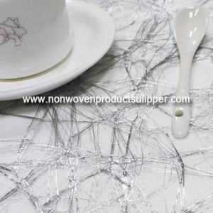 China GTDL1001-B Silver Color Floss Non Woven Fabric For Dinner Coffee Table Plate Mat manufacturer