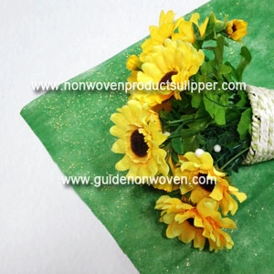 porcelana Color verde de GTTNg-gp con la tela no tejida del polvo de oro para la decoración del partido y el abrigo de la flor fabricante