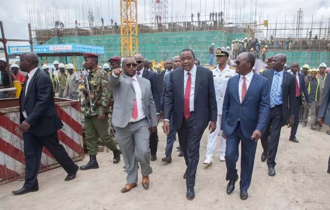 Kenya Cumhurbaşkanı Çin-Kenya Güvenli Konut Projesini övdü