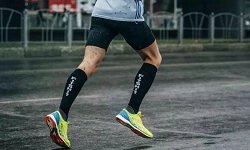 Can compression socks be worn for a long time?