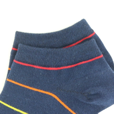 Chine vente chaude en ligne shopping mens colorées chaussettes rayées, en coton fabricant