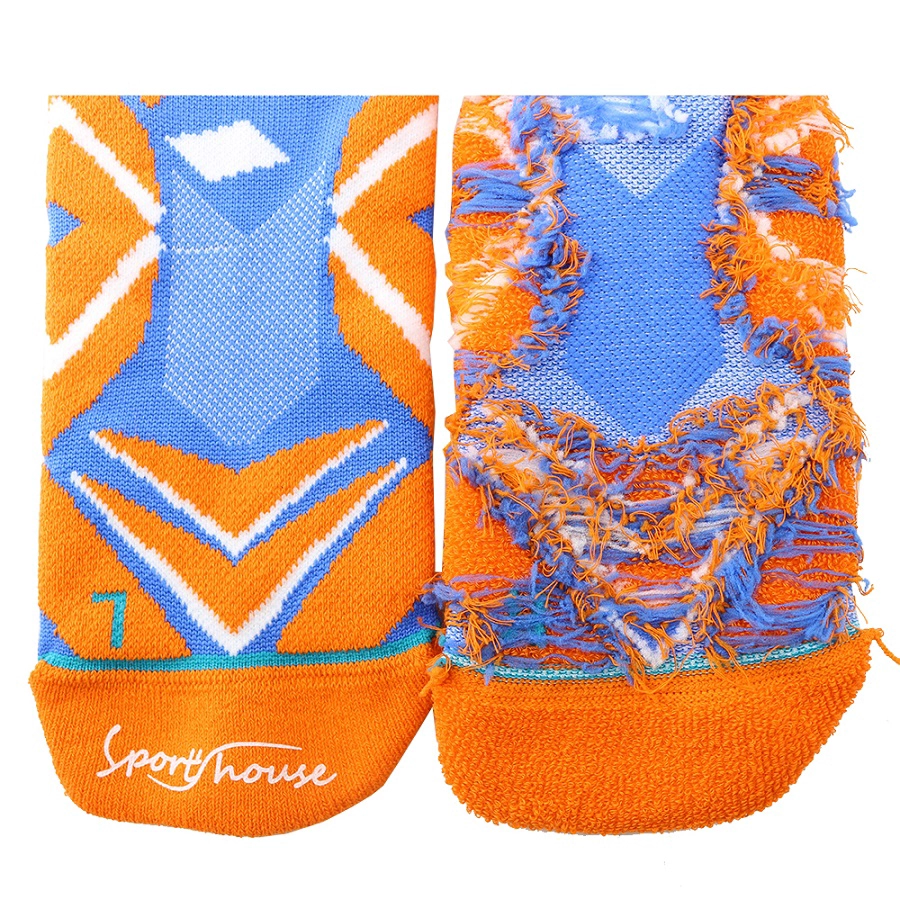 China Herren-Baumwollsportsocken Fabrik, kundenspezifische Herren Baumwollsportsocken Hersteller