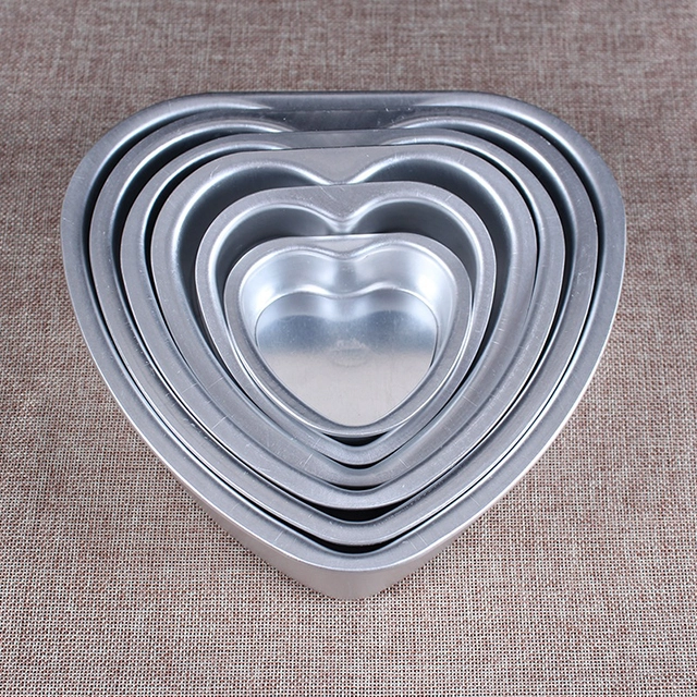 Factory Wholesale Hot Selling Aluminum Heart-Shaped Cake Mould