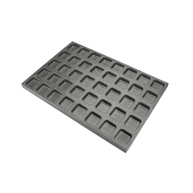 Plateau de cuisson pour moules à muffins carrés