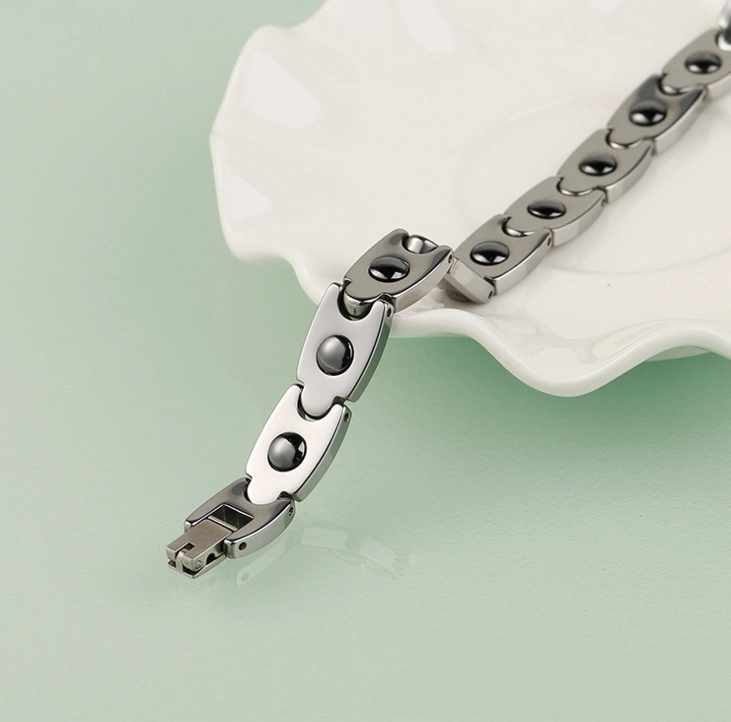 Precio barato Pulsera de enlace de carburo de tungsteno con imanes Inlay China proveedor