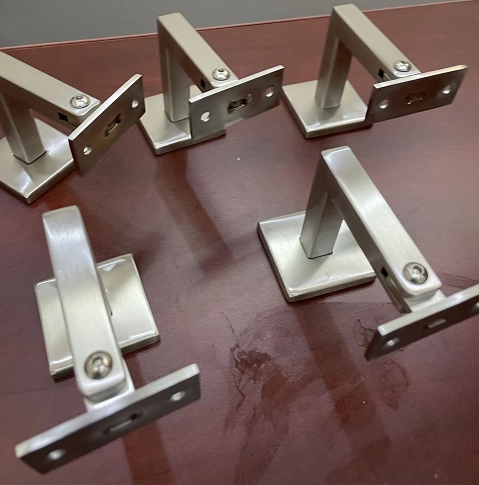 316 acier inoxydable balustrade main courante garde-corps raccords mural réglable carré Tube Support Support Support P715