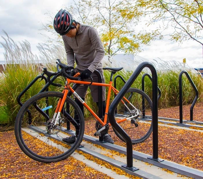 China Moldando o futuro da micromobilidade verde: Suzhou Pioneer Vehicle Co., Ltd. lidera a revolução global na fabricação de suportes para bicicletas fabricante