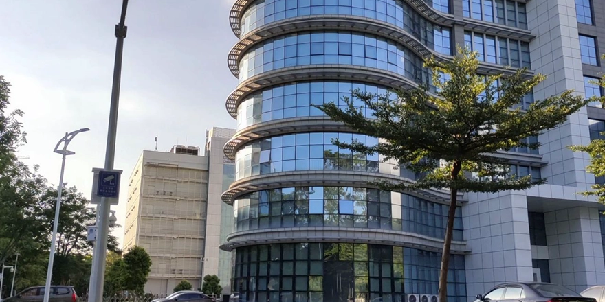 curtain in wall factory