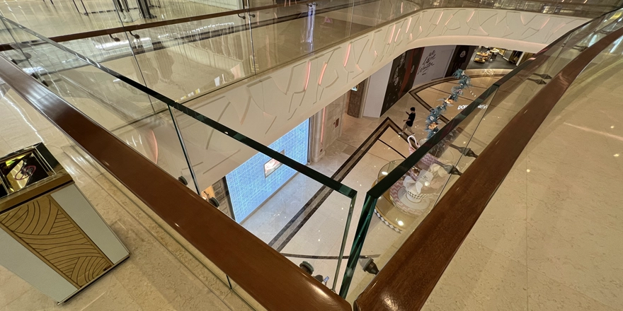 glass balustrade stairs wholesale