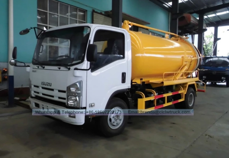 China sewage vacuum truck manufacturer