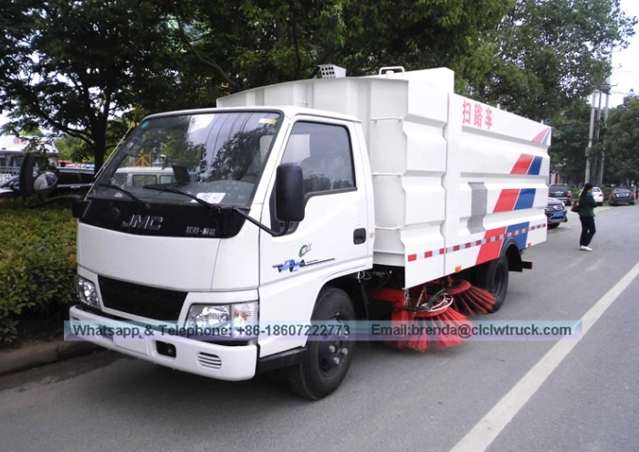 China road sweeper truck factory
