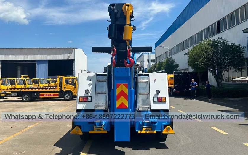 Custom OEM wrecker truck China factory