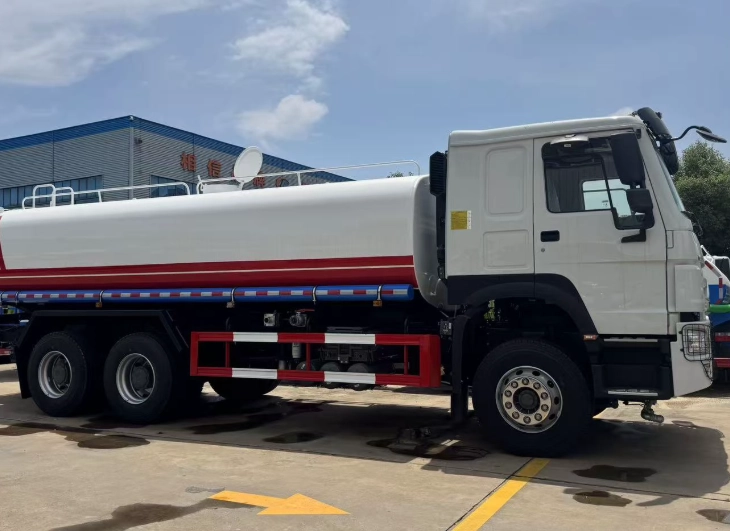 Water tanker truck supplier from China,