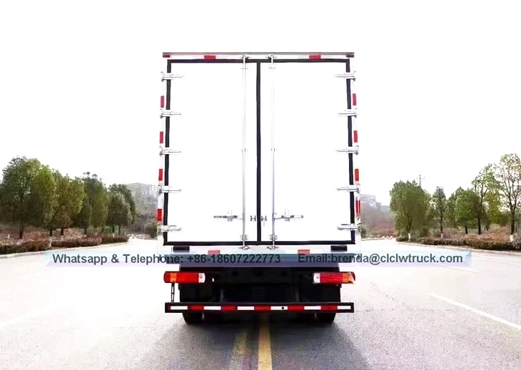 Energy-Efficient Refrigerated Truck China Made