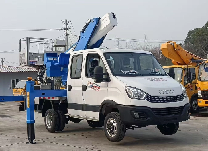 高空作业平台：以更智能的设计满足城市维护需求