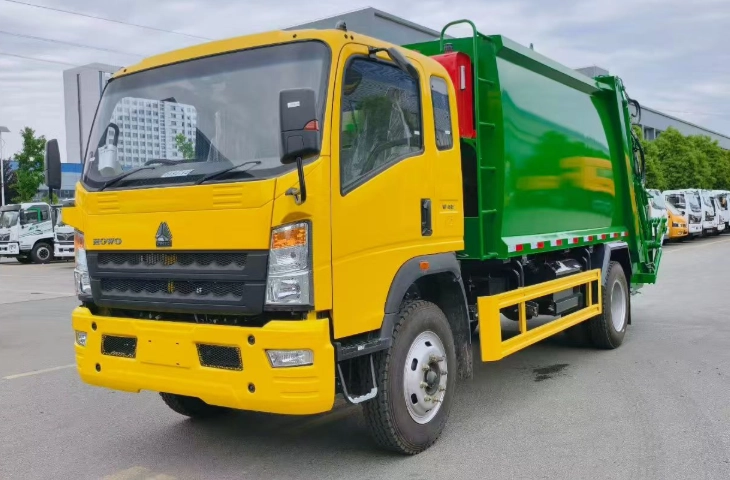Giải pháp quản lý chất thải – Xe chở rác hạng nặng cho thu gom rác thải đô thị và khu vực.