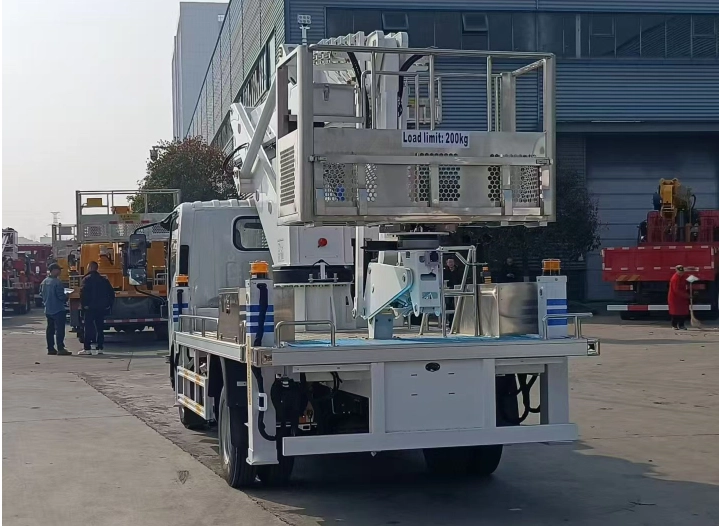 Low noise boom lift truck for urban areas