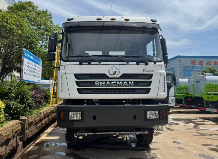 Usine de Chine de camion-citerne d'eau bon marché