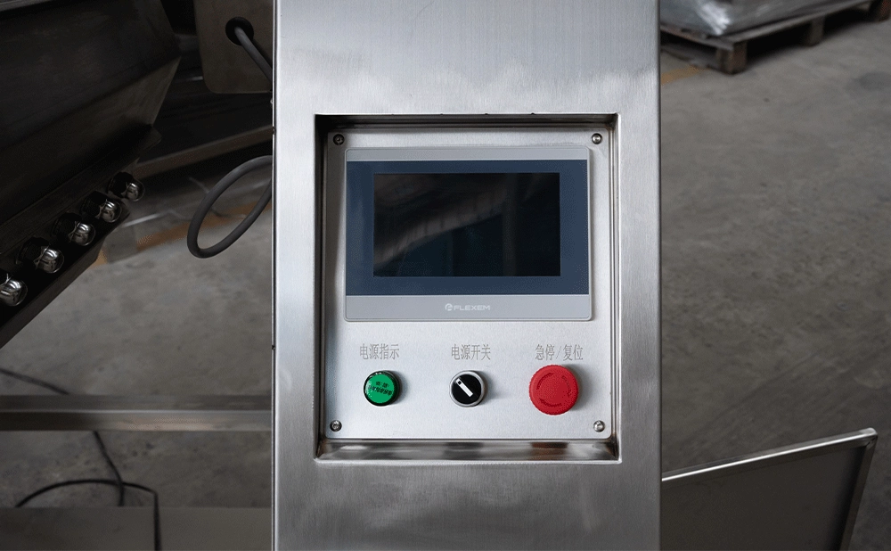 PLC (Programmable Logic Controller)