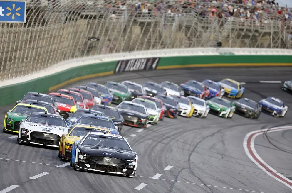 Nonostante sia stata accorciata dalla pioggia, la gara dell'Atlanta Cup attira recensioni entusiastiche